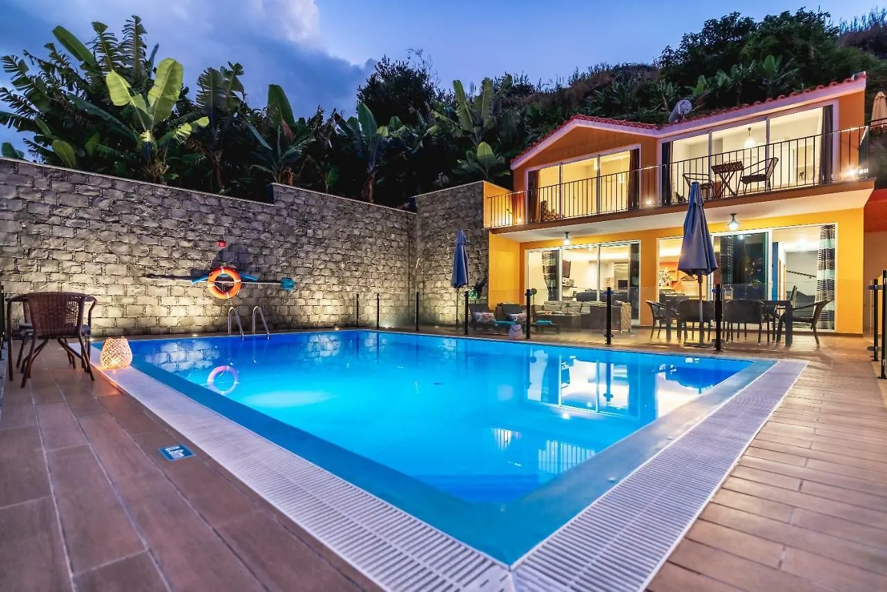 Holiday home Zeza'S House Villa Calheta  Portugal