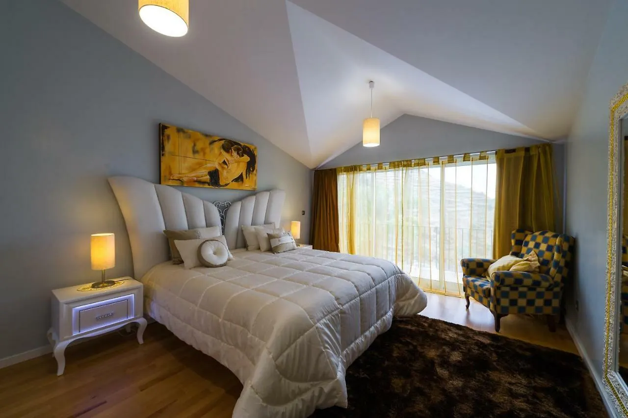 Tatil Evi Zeza'S House Villa Calheta  Portekiz