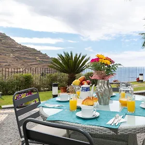 Zeza's Garden Holiday home