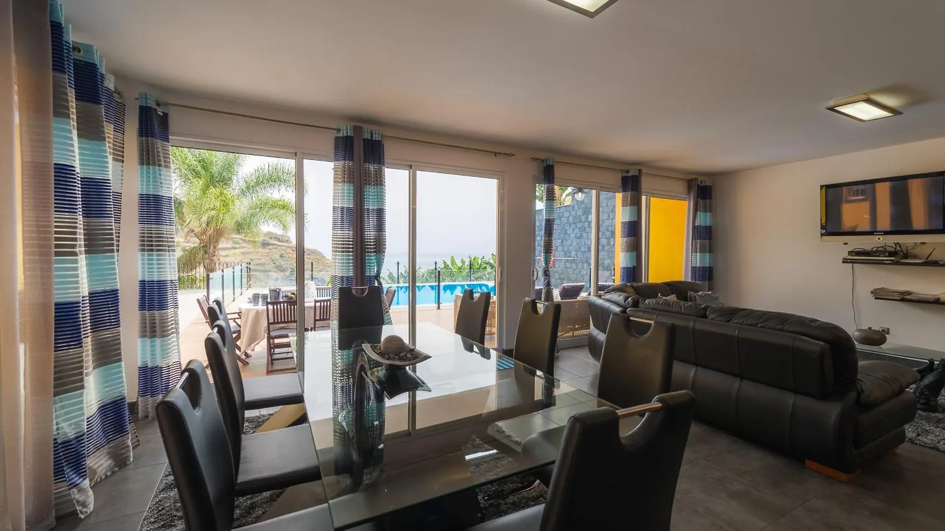 Zeza'S House Villa Calheta  Calheta (Madeira)